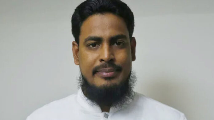 জাতীয় নাগরিক পার্টির নেতা আখতার হোসেনকে ডাকযোগে হত্যার হুমকি