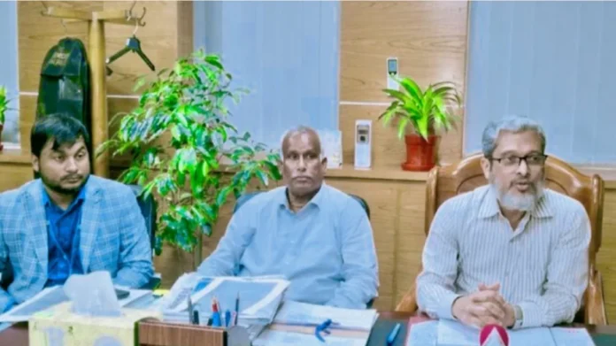নগদের নিয়ন্ত্রণ নিয়ে বাংলাদেশ ব্যাংকের উদ্বেগ, দুষ্কৃতকারীদের দখলে যাওয়ার আশঙ্কা