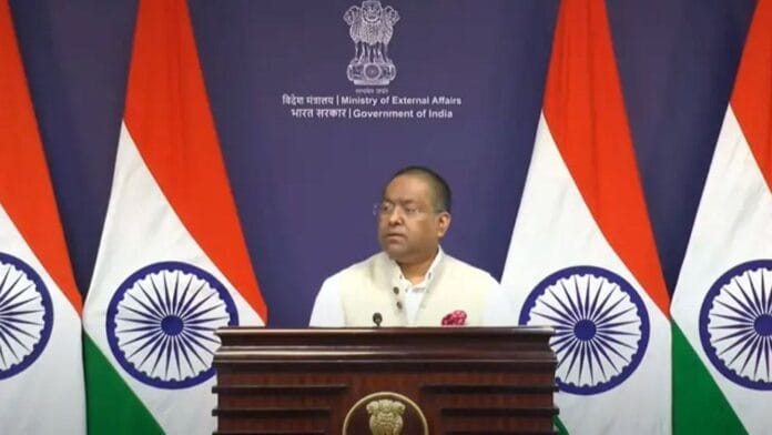 আওয়ামী লীগের কর্মকাণ্ড নিষিদ্ধ করায় ভারত উদ্বিগ্ন