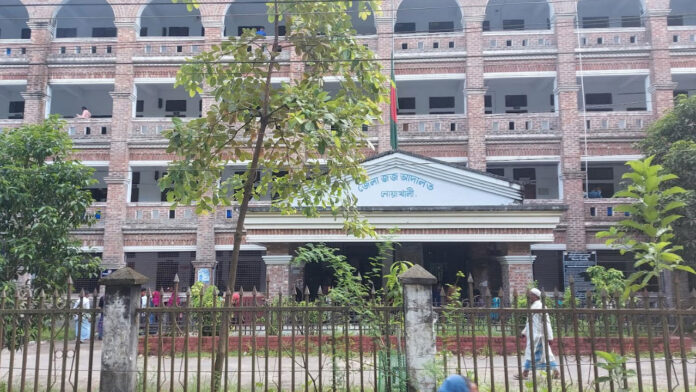 সুবর্ণচর হামলা মামলায় আওয়ামী লীগের ২৭ নেতাকর্মী কারাগারে