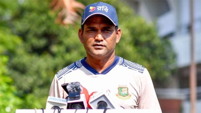 জাতীয় দলের সিনিয়র সহকারী কোচ মোহাম্মদ সালাউদ্দিন