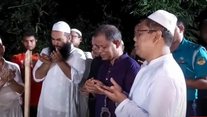 মায়ের মৃত্যুতে ৪ ঘণ্টার প্যারোলে মুক্ত শাকিল-রূপা
