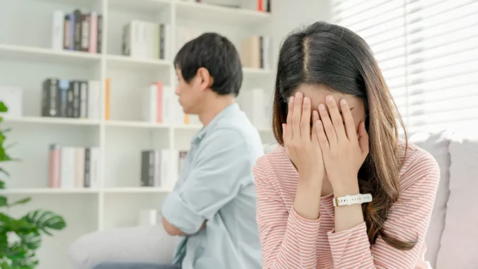কেন সঙ্গী ধোঁকা দেয়, কী বলে বিশেষজ্ঞরা