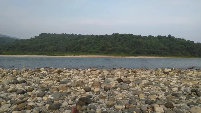 সিলেটের সাদা পাথর পর্যটন কেন্দ্র
