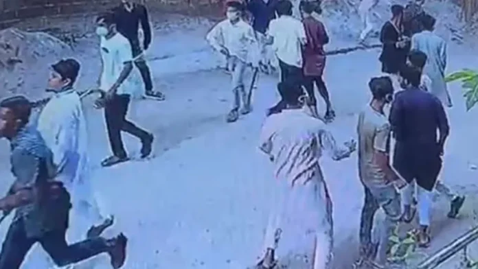 পল্লবীতে চাঁদাবাজির জেরে রিয়েল এস্টেট অফিসে গুলিবর্ষণ, আহত ১