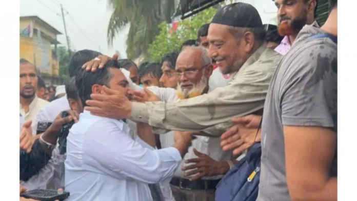 পিরোজপুরে এনসিপি’র সমাবেশে নাহিদ ইসলাম: “সংস্কার নয়, ক্ষমতাই এখন মূল লক্ষ্য”
