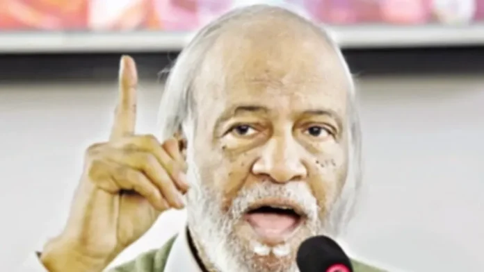 দেশের বিভাজন বন্ধ করে গণতান্ত্রিক পথে ফিরে আসুন: মঈন খান