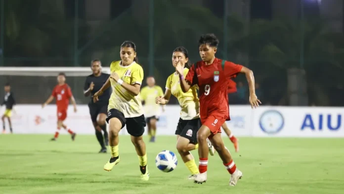 সাফ অনূর্ধ্ব-২০ নারী ফুটবলে ভূটানকে হারিয়ে শীর্ষে বাংলাদেশ