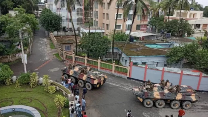 গোপালগঞ্জে এনসিপি হামলার পর নদীপথে অভিযুক্তদের পালাতে রুখতে কোস্ট গার্ড ও নৌবাহিনীর টহল জোরদার