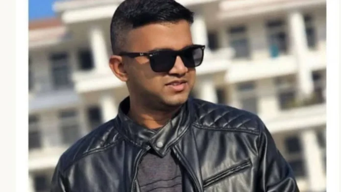 উত্তরার দুর্ঘটনায় পাইলট তৌকির ইসলামের প্রথম একক ফ্লাইটেই মৃত্যু