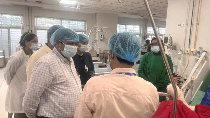 মাইলস্টোন দুর্ঘটনার আহতদের চিকিৎসায় ঢাকায় ভারতীয় মেডিকেল দলের মানবিক সহায়তা অব্যাহত