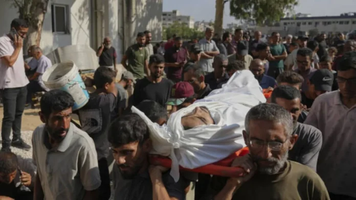 গাজা সিটিতে ইসরায়েলের হামলায় নিহত ১৮, অভিযান পরিকল্পনা নিয়ে আলোচনায় নিরাপত্তা মন্ত্রিসভা