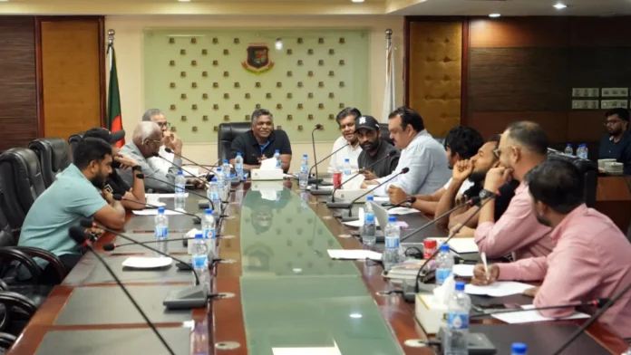 বাংলাদেশ ক্রিকেট বোর্ডের চুক্তিভিত্তিক কর্মীদের কার্যক্রম পুনর্মূল্যায়ন, বেতন প্রদান স্থগিত