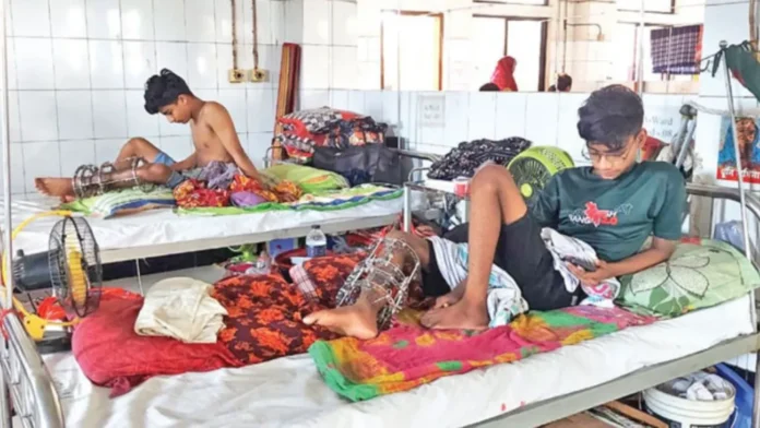 জুলাই বিদ্রোহের এক বছর পরও গুলিবিদ্ধরা হাসপাতালের শয্যায় চিকিৎসাধীন
