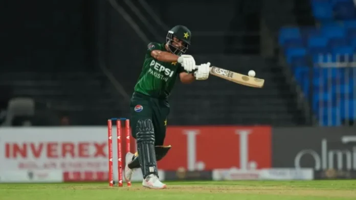 সংযুক্ত আরব আমিরাতকে হারিয়ে ত্রিদেশীয় টি২০ সিরিজের ফাইনালে পাকিস্তান