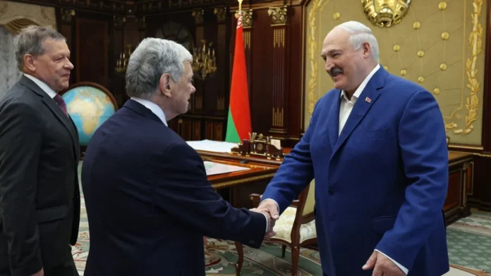 বেলারুশে ৫২ রাজনৈতিক বন্দি মুক্তি, যুক্তরাষ্ট্রের মধ্যস্থতায় বড় অগ্রগতি