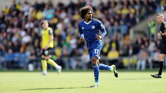 লেস্টার সিটি ১০ জনে অক্সফোর্ডের সঙ্গে ড্র করে