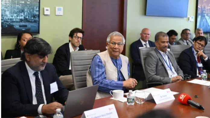 স্বাস্থ্যসেবা ব্যবসায়িক মুনাফার জন্য নয়, সামাজিক কল্যাণে ব্যবহার হওয়া উচিত: ড. মুহাম্মদ ইউনূস