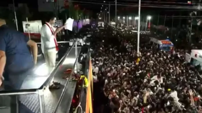 তামিলনাড়ুতে বিজয়ের সমাবেশে পদদলিত হয়ে নিহত ৩৬ জন