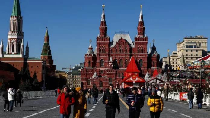 রাশিয়ায় ভ্যাট বাড়ানোর আলোচনা, বাজেট ঘাটতি কমাতে নতুন পদক্ষেপ