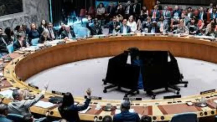 ইরানের ওপর জাতিসংঘের নিষেধাজ্ঞা পুনর্বহালকে অবৈধ বলল রাশিয়া