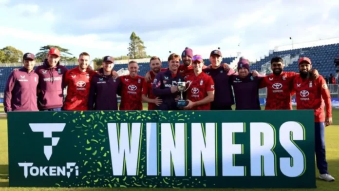 জর্ডান কক্সের ইনিংসে আয়ারল্যান্ডকে হারাল ইংল্যান্ড | ২-০ ব্যবধানে সিরিজ জয়