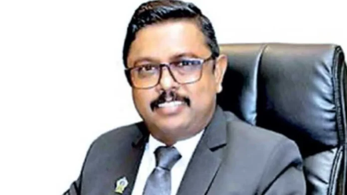 শ্রীলঙ্কার অভিবাসন প্রধান আদালত অবমাননায় দুই বছরের কারাদণ্ড