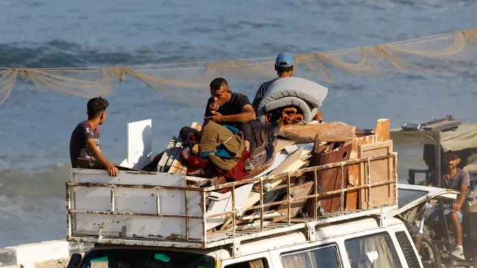 হামাস মার্কিন গাজা পরিকল্পনা পর্যালোচনা করছে, গাজায় নতুন হামলা