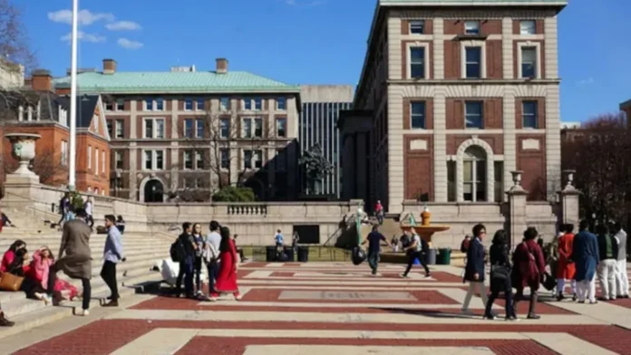 যুক্তরাষ্ট্রে আগস্ট মাসে শিক্ষার্থী ভিসা ইস্যু কমেছে ১৯ শতাংশ