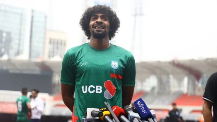 ফুটবল একক খেলা নয়, দলগত প্রচেষ্টাতেই জয় সম্ভব