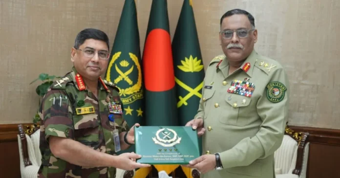 ঢাকায় পাকিস্তান সেনা প্রধানের সঙ্গে বাংলাদেশের সেনাপ্রধানের বৈঠক ঢাকায় পাকিস্তান সেনা প্রধানের সঙ্গে বাংলাদেশের সেনাপ্রধানের বৈঠক