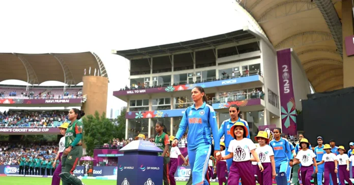 হারমানপ্রীতের সঙ্গে হ্যান্ডশেক বিতর্ক নাকচ জ্যোতির, ইনজুরি কাটাতে স্বল্প বিরতিতে যাচ্ছেন অধিনায়ক হারমানপ্রীতের সঙ্গে হ্যান্ডশেক বিতর্ক নাকচ জ্যোতির, ইনজুরি কাটাতে স্বল্প বিরতিতে যাচ্ছেন অধিনায়ক