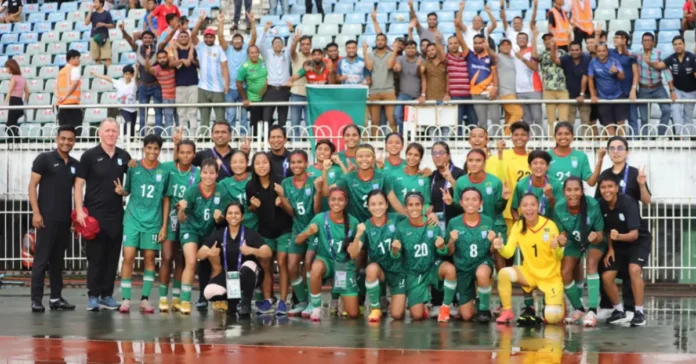 নারী ফুটবল ও হকি দলের সাফল্যে নগদ পুরস্কার, ফুটবল দলকে ৫০ লাখ টাকা বুধবার এনএসসিতে