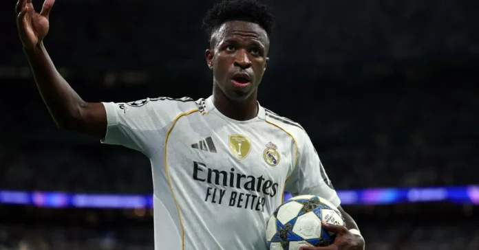 বদলি হওয়ায় রিয়াল মাদ্রিদের কাছে ক্ষমা চাইলেন ভিনিসিয়ুস বদলি হওয়ায় রিয়াল মাদ্রিদের কাছে ক্ষমা চাইলেন ভিনিসিয়ুস