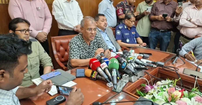 নির্বাচনে পক্ষপাত করলে পুলিশদের বিরুদ্ধে ব্যবস্থা: স্বরাষ্ট্র উপদেষ্টা