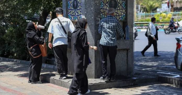 ইরানে পানি সংকট: মাশহাদের জলাধারে মজুদ ৩ শতাংশের নিচে, তেহরানে রেশনিংয়ের আশঙ্কা