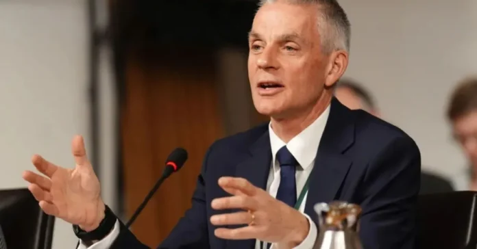 পক্ষপাতিত্বের দায়ে বিবিসির শীর্ষ কর্তাদের পদত্যাগ, ট্রাম্পের ভাষণ সম্পাদনা নিয়ে বিতর্ক