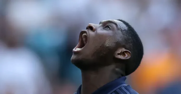 চোয়ালের চোটে ফ্রান্স স্কোয়াড থেকে বাদ র‍্যান্ডাল কোলো মুয়ানি