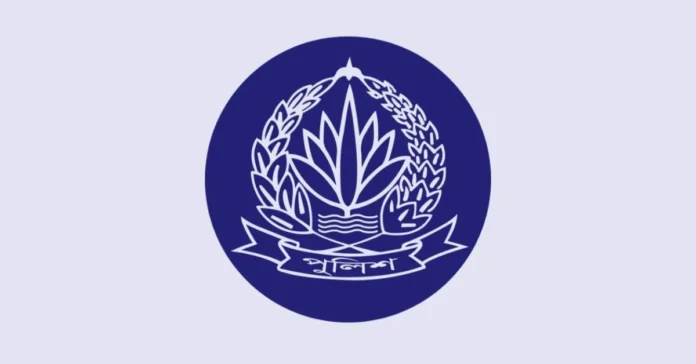 ডিএমপি’র কঠোর নির্দেশ: ডিউটিতে মোবাইল ফোন বন্ধ, শুধু টিম ইনচার্জ ছাড়