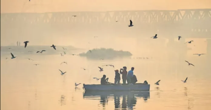 দিল্লিতে দূষণ মনিটরিং সিস্টেম বন্ধ: একিউআই ৩৯৮ ছুঁয়েছে, ডেটা ব্ল্যাকআউটে ক্ষোভ