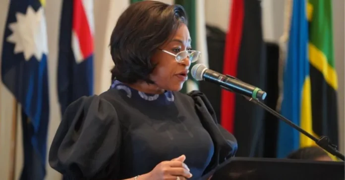 ঢাকায় কমনওয়েলথ মহাসচিবের প্রথম সফর, নির্বাচন সামনে রেখে শান্তি ও গণতন্ত্র নিয়ে আলোচনা