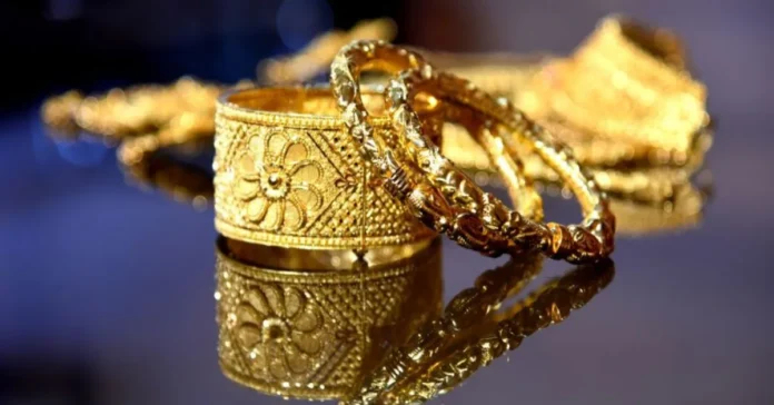 সোনার দাম ভরি প্রতি ১,৩৫৩ টাকা কমল, ২২ ক্যারেট ভরি ২,০৮,১৬৭ টাকা