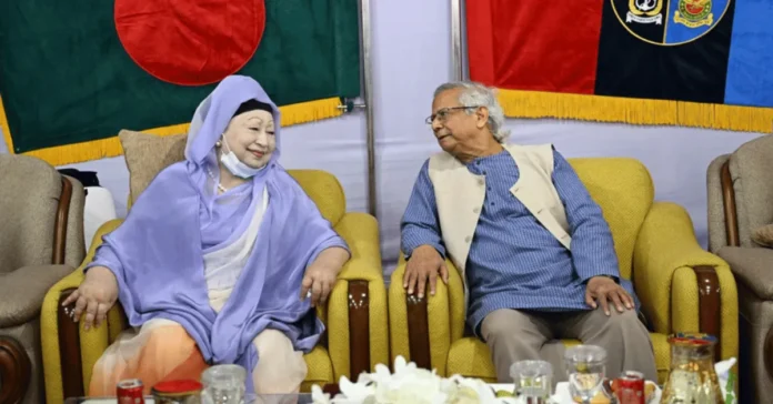 সশস্ত্র বাহিনী দিবসের অনুষ্ঠানে খালেদা জিয়া ও ড. ইউনূসের সাক্ষাৎ ও কুশল বিনিময়