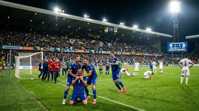 ইতালিকে হারিয়ে বিশ্বকাপে জায়গা পাওয়ার পর বসনিয়ার খেলোয়াড়দের উল্লাসের একটি প্রতীকী চিত্র।