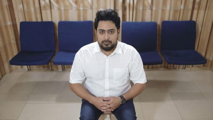 এনসিপি আয়োজিত বৈশাখী অনুষ্ঠানে বক্তব্য রাখছেন নাহিদ ইসলাম।